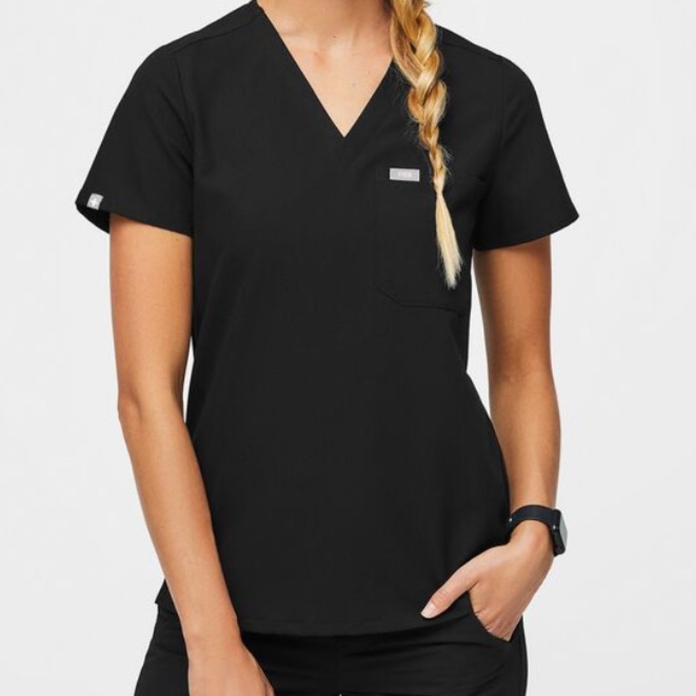 Figs Catarina One-Pocket Scrub Top